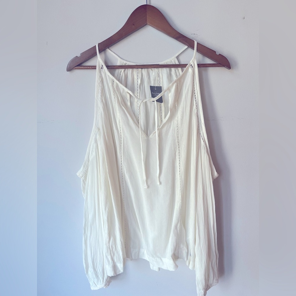 NWT Abercrombie Cream Colored Off The Shoulder Long Sleeve Top, L